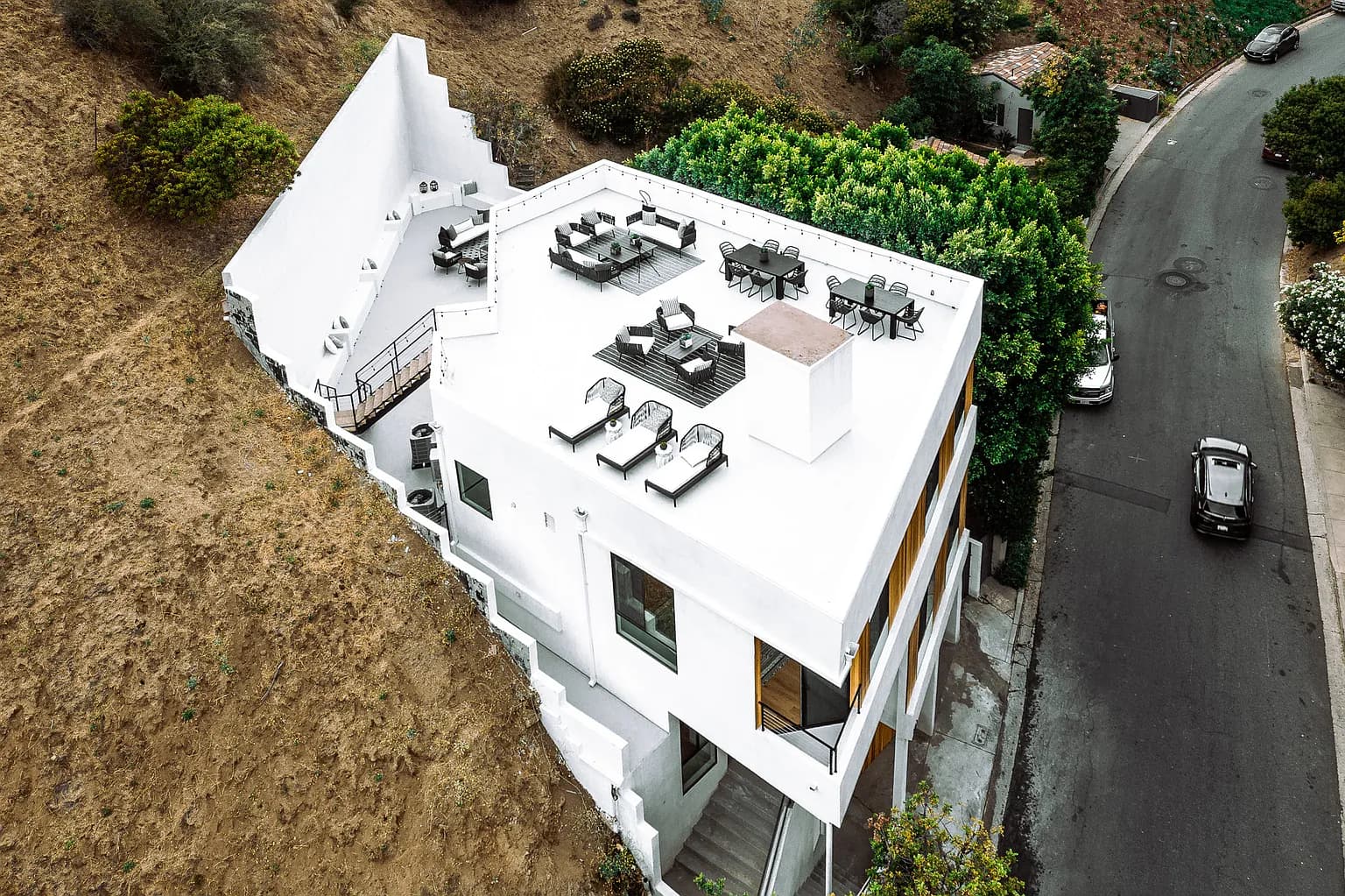 Outpost Estates luxury renovation — photo 5
