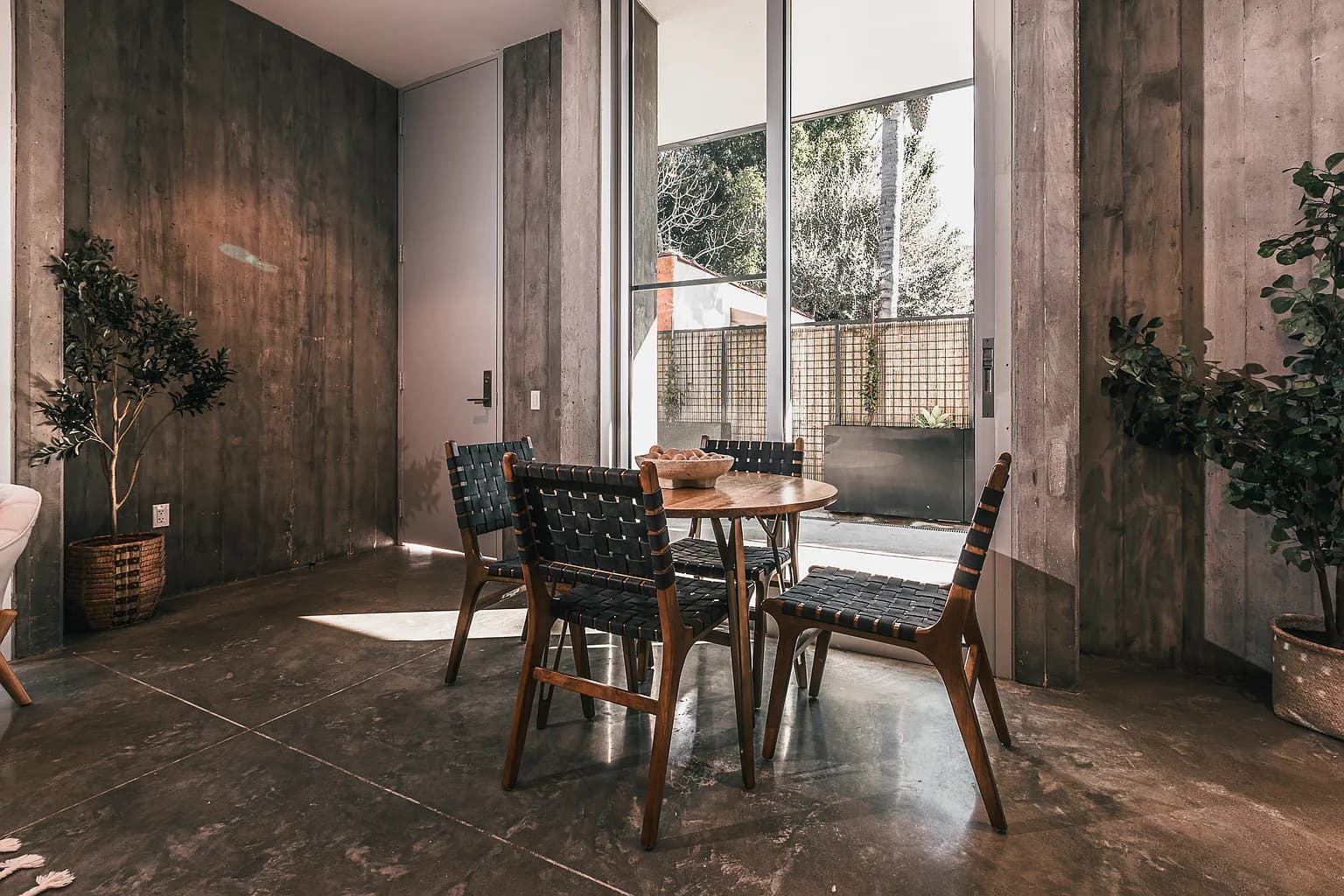Westmount West Hollywood residence — photo 7